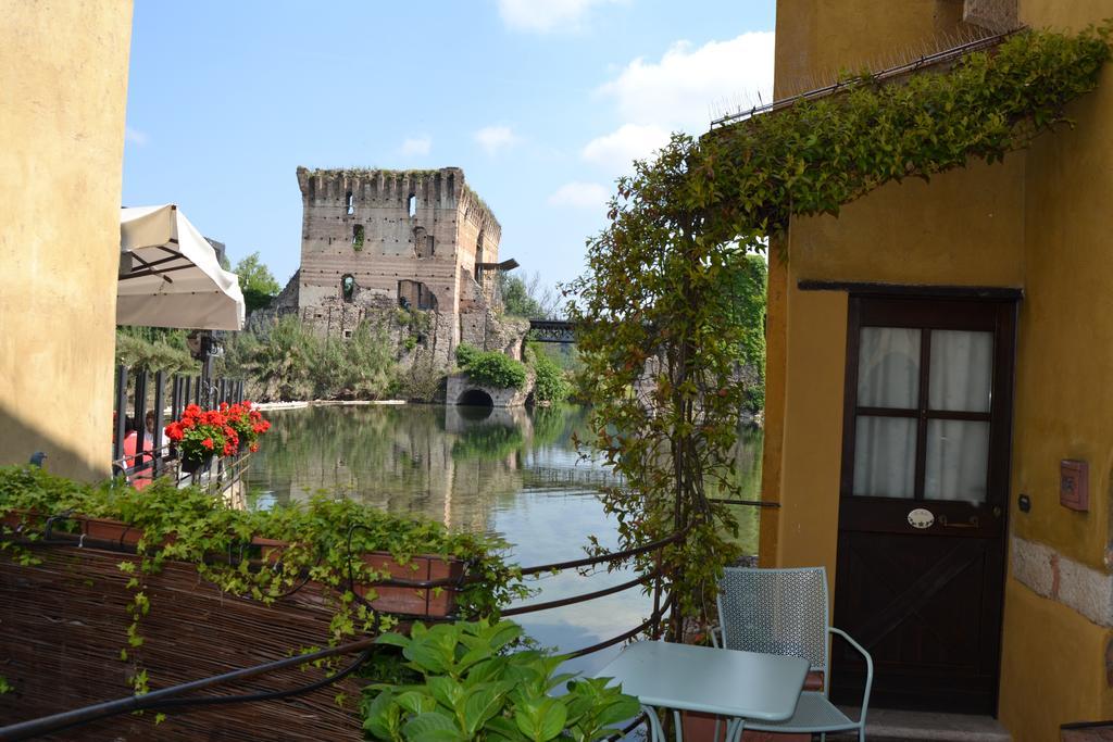 Le Finestre Su Borghetto Hotel Valeggio sul Mincio Eksteriør billede