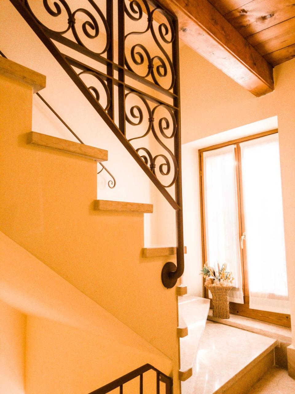 Le Finestre Su Borghetto Hotel Valeggio sul Mincio Eksteriør billede