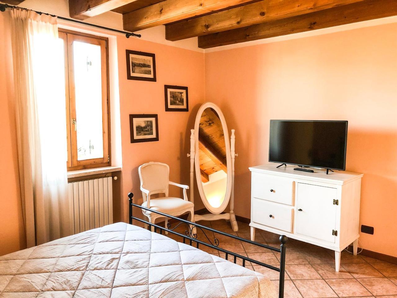 Le Finestre Su Borghetto Hotel Valeggio sul Mincio Eksteriør billede