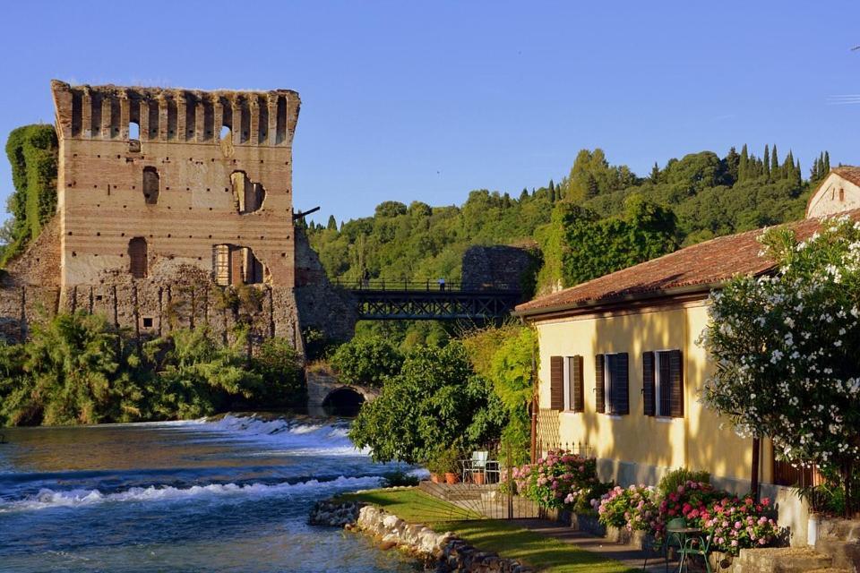 Le Finestre Su Borghetto Hotel Valeggio sul Mincio Eksteriør billede